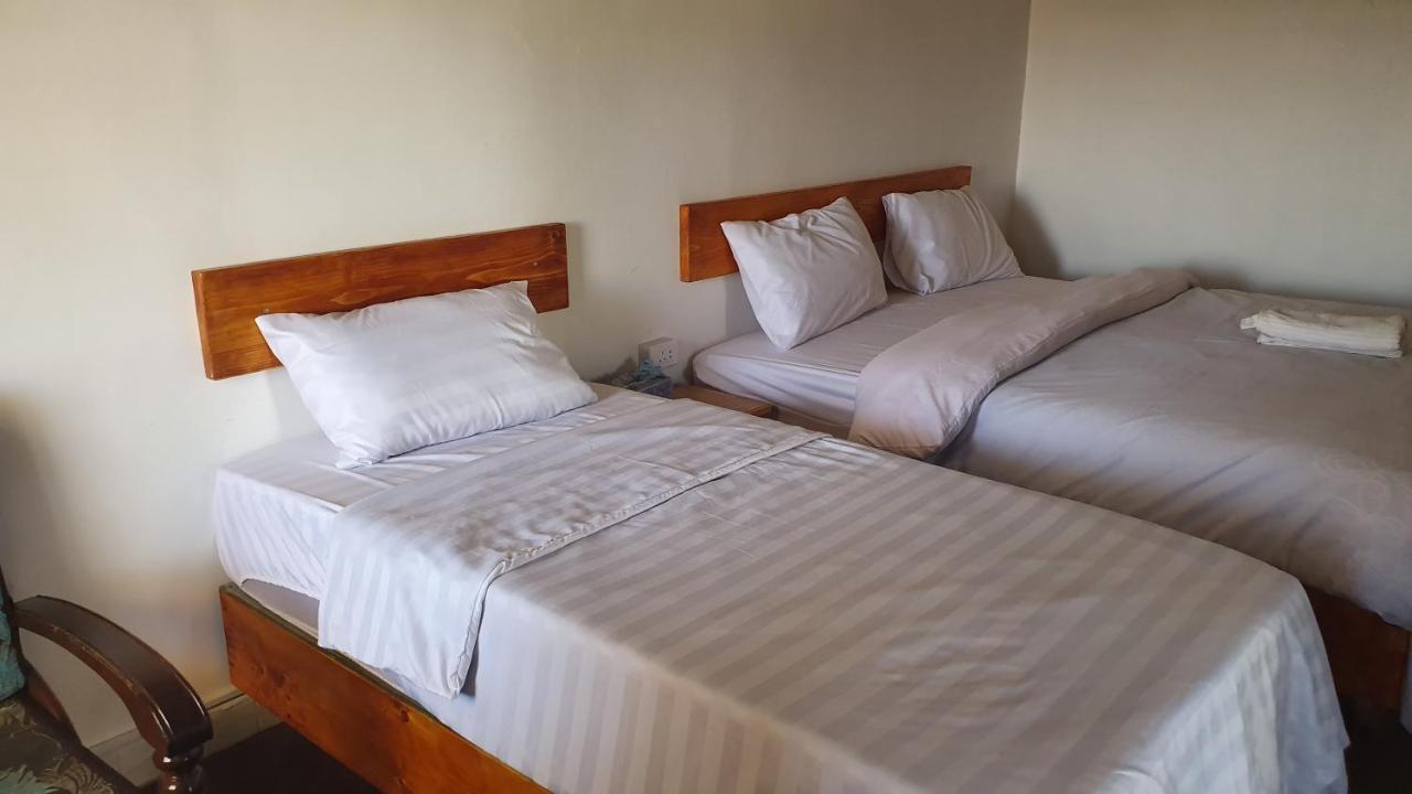 New Luxurious Modern Studio Apartment จีราช ภายนอก รูปภาพ