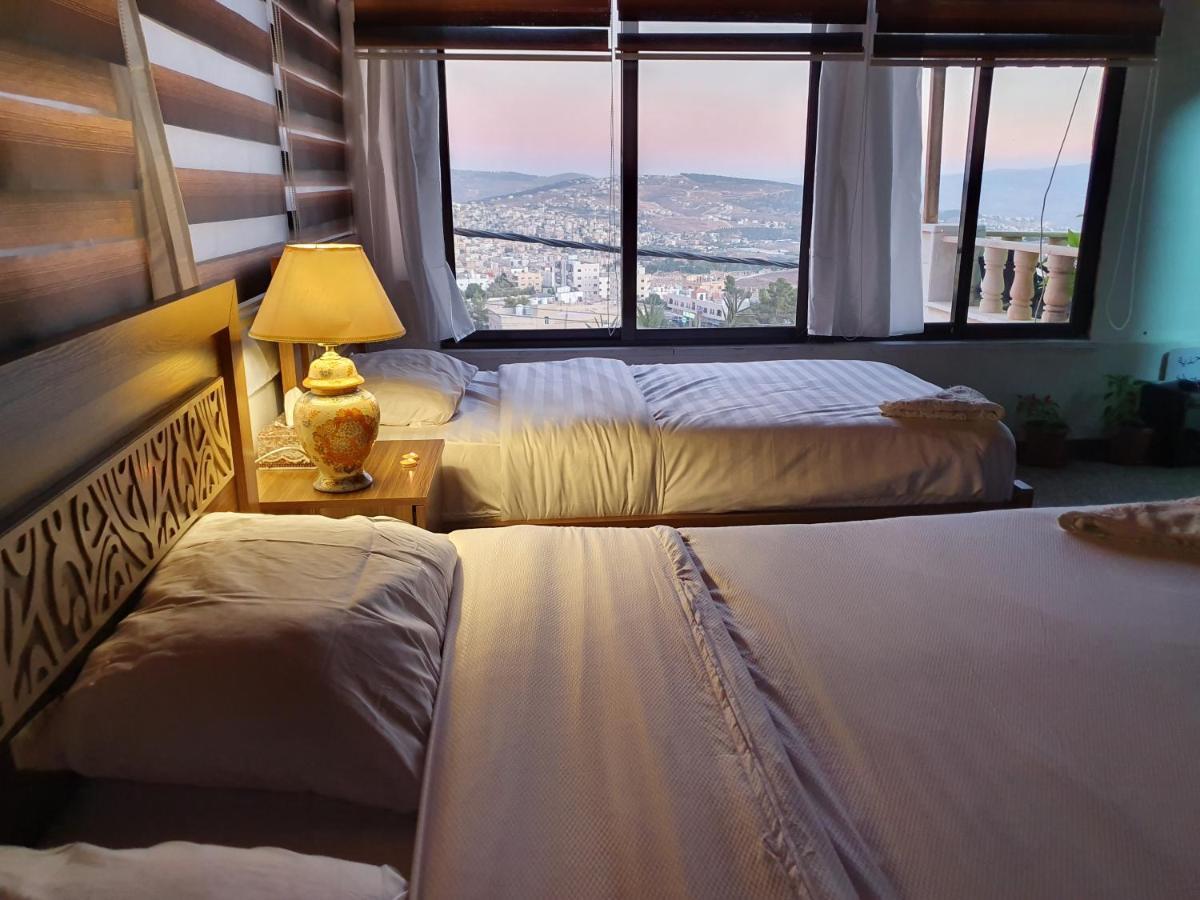 New Luxurious Modern Studio Apartment จีราช ภายนอก รูปภาพ