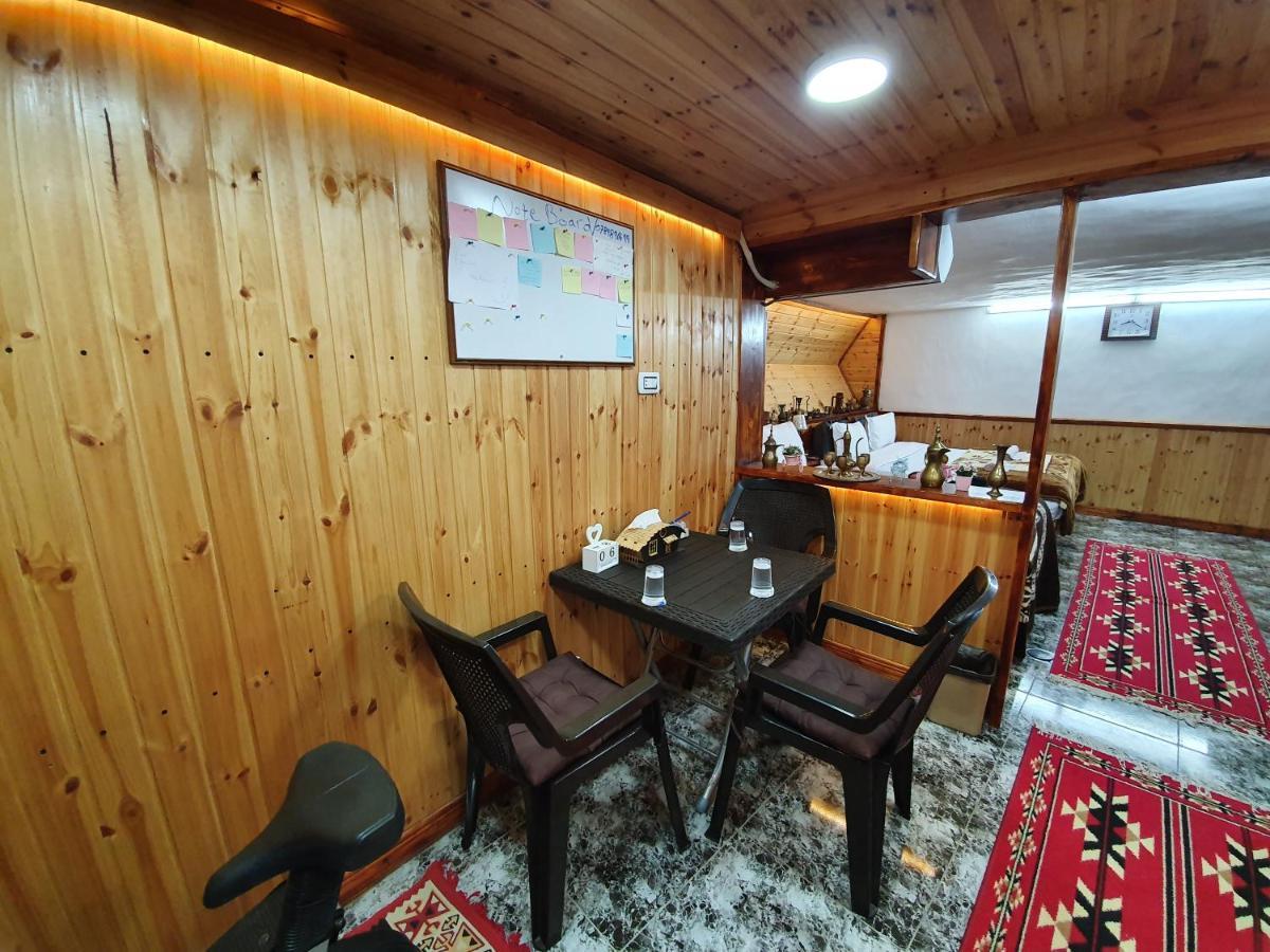 New Luxurious Modern Studio Apartment จีราช ภายนอก รูปภาพ
